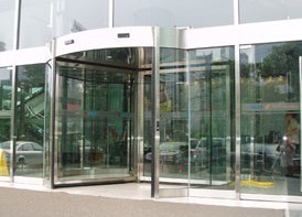 肯德基門旋轉門旗桿_佛山市南海納格瑪自動門_